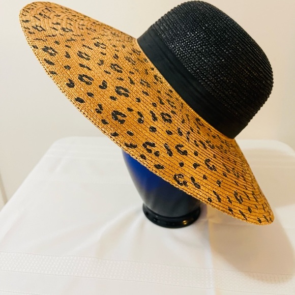 Vintage Liz Claiborne Fashion Summer Straw Hat with Leopard Print - Picture 4 of 7